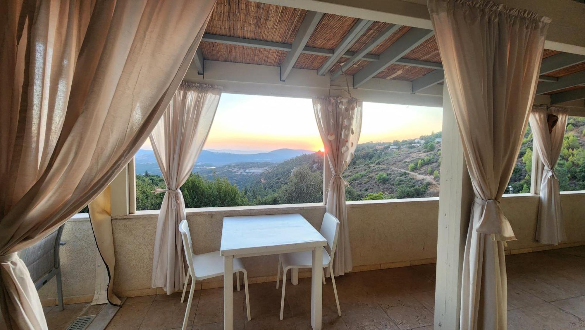 Dream Time Villa Amirim Exterior photo