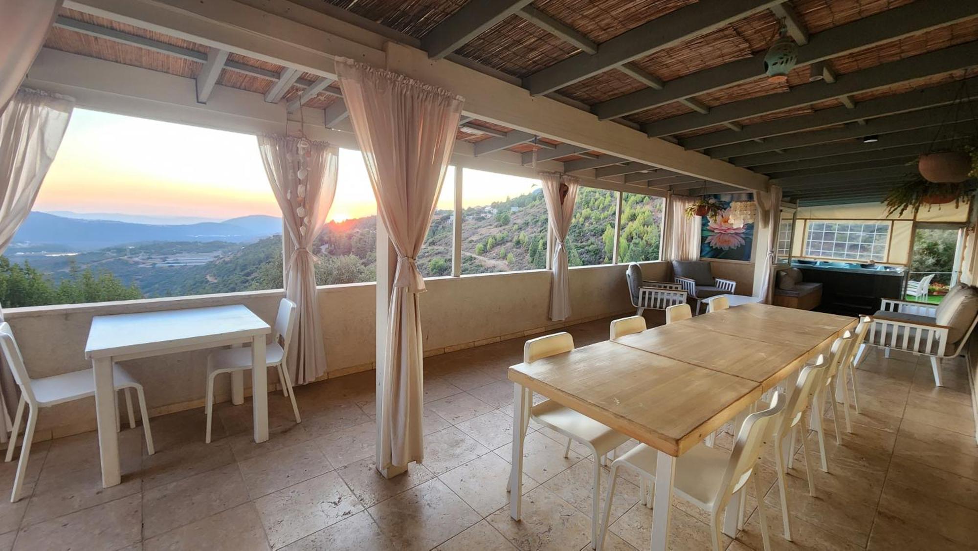 Dream Time Villa Amirim Exterior photo
